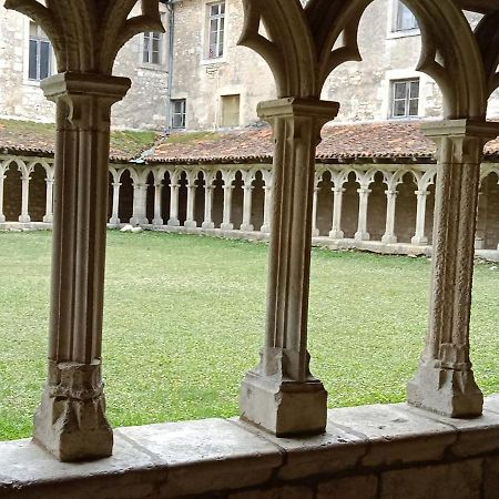 BonAbri Vacances - Chambres d'hôtes Chazelles  Exterior foto