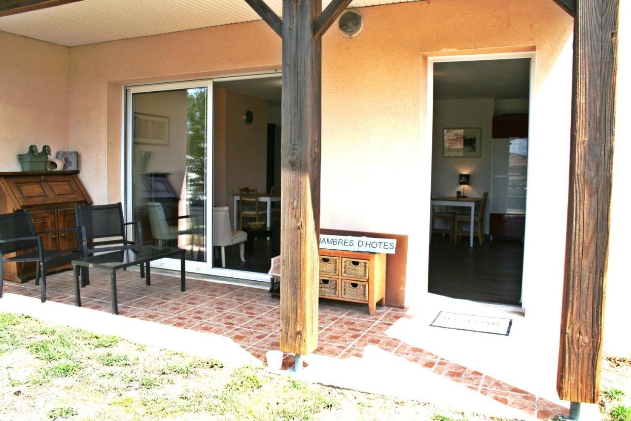 BonAbri Vacances - Chambres d'hôtes Chazelles  Exterior foto