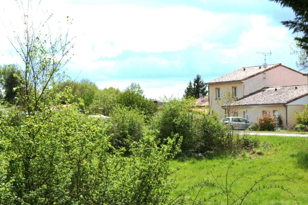 BonAbri Vacances - Chambres d'hôtes Chazelles  Exterior foto
