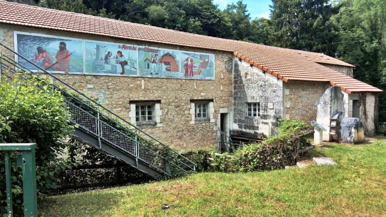 BonAbri Vacances - Chambres d'hôtes Chazelles  Exterior foto
